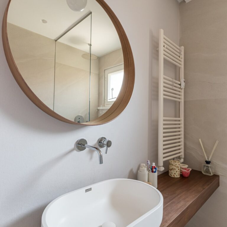 TEA-costruzioni-tendenze-arredamento-bagno-2025